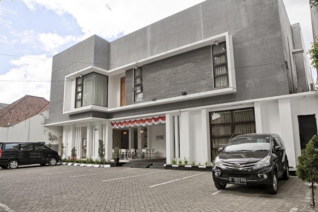 Reddoorz Near Institut Teknologi Bandung 2 Hotel Exterior foto